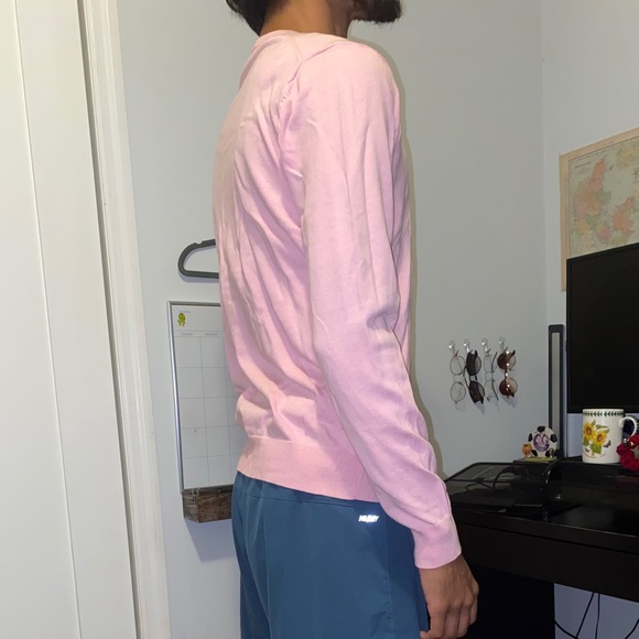 Light Pink V-neck Sweater | Uniqlo | Extra Small - Picture 2 of 5